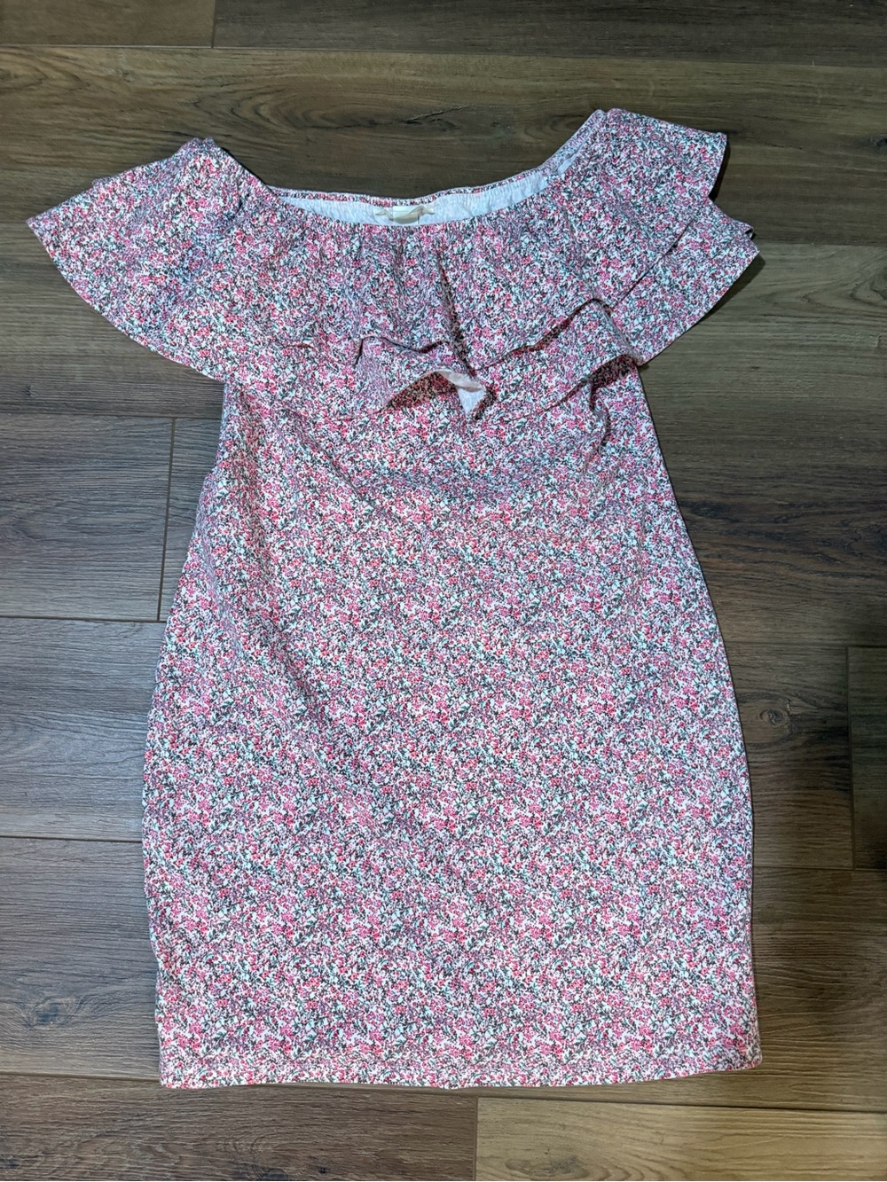 H&M White and Pink Floral Off-Shoulder Top